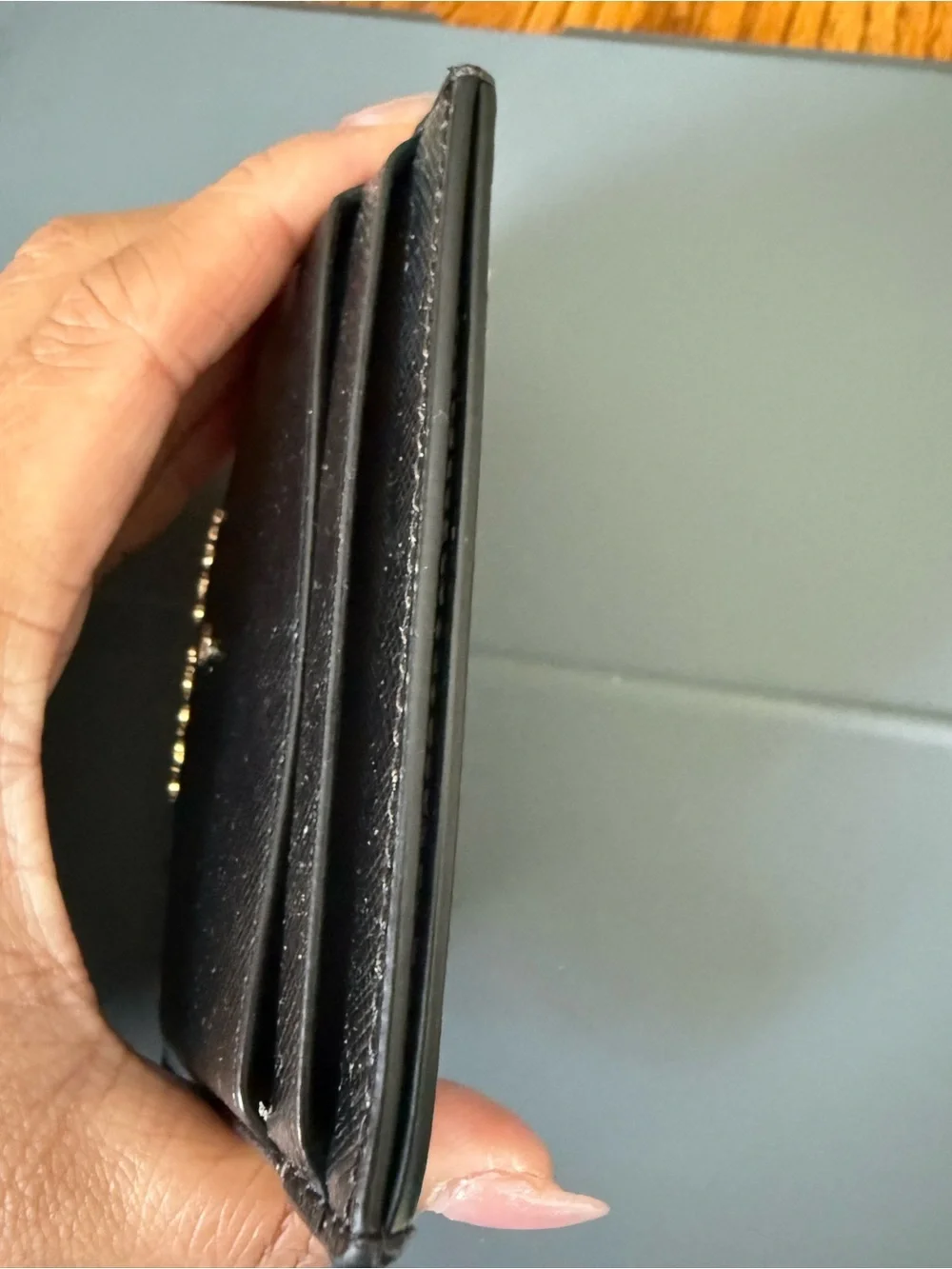 kate spade black patent card holder with gold logo